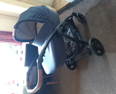 leotie pram